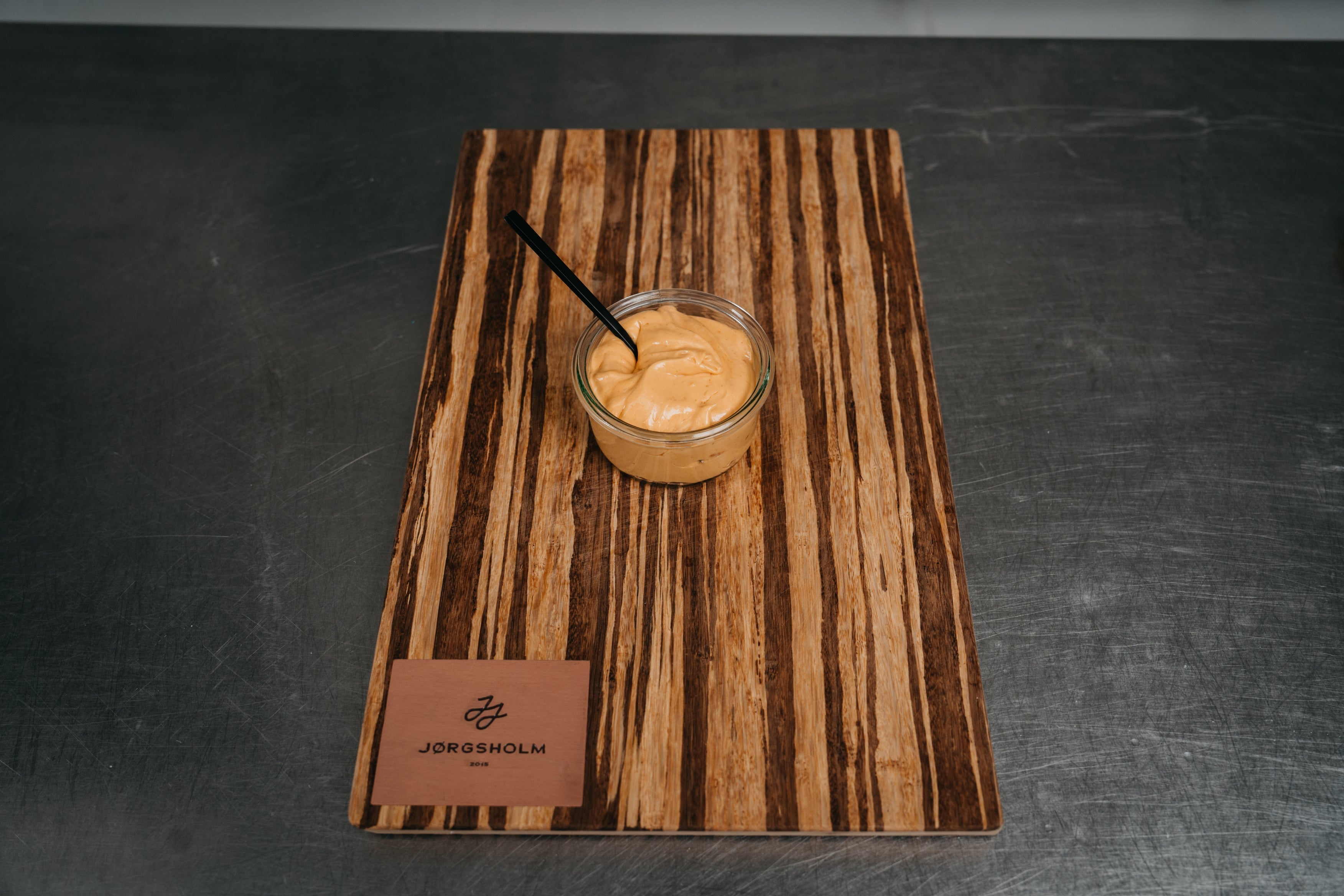 Chilimayo – cremet mayonnaise med stærk chum chum chili