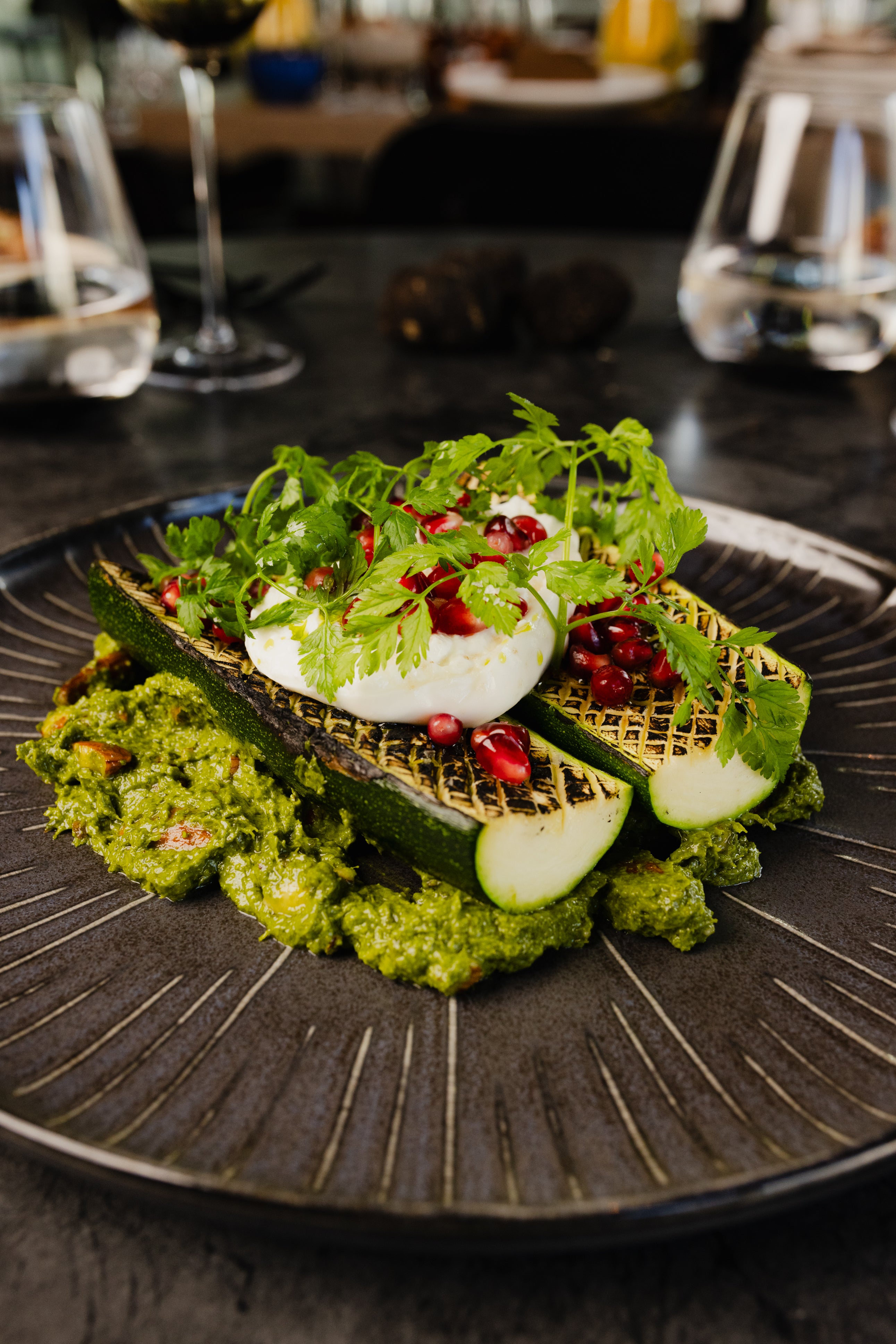 Salatskål - Lava Stone