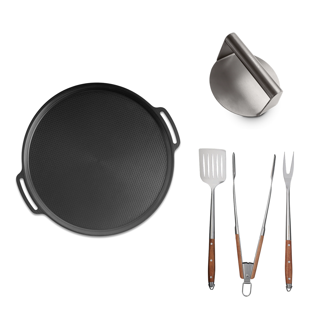 Pizza- og grillplade + grillredskaber + burger smasher